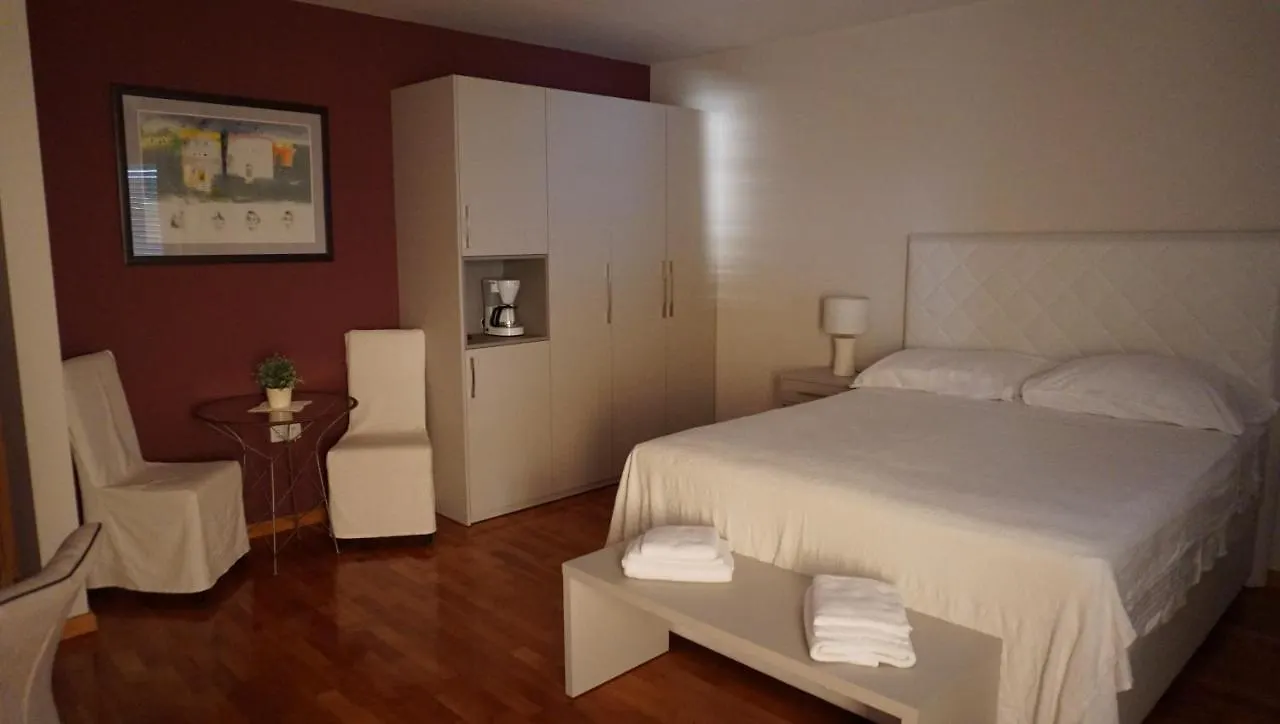 Villa Mirela Vrbnik 4*,  Croatia
