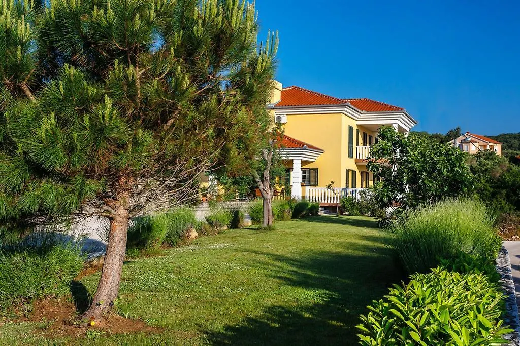 Bed and Breakfast Villa Mirela Vrbnik